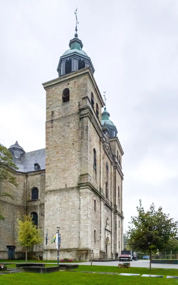 Malmedy (B), Cathédrale Saint-Pierre-Saint-Paul-et-Saint-Quirin -- 2021 -