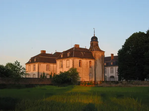 Deulin (Fronville, Belgium): "De Harlez"'s castle (18th century).
