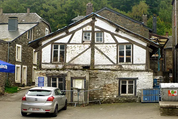 Maison dite du Marichau, place Josué Henry de la Lindi, n°25, Bohan, Vresse-sur-Semois