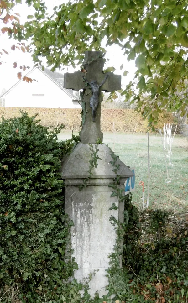 Wegekreuz an Berlotte 20 in Raeren-Eynatten-Berlotte.