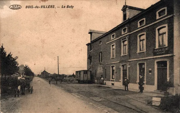 * Un modèle de cette carte a été posté en 1922.