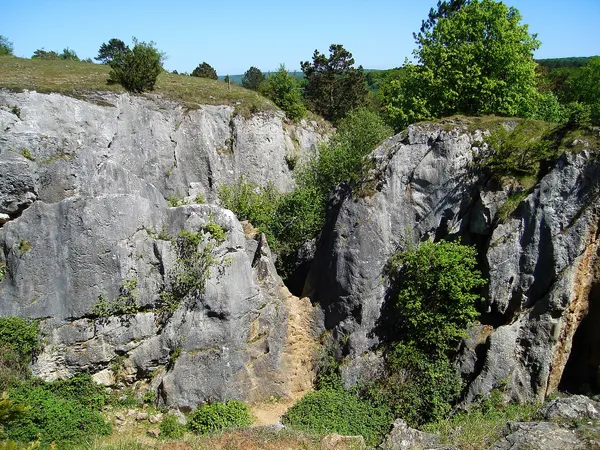 5670 Viroinval, Belgium