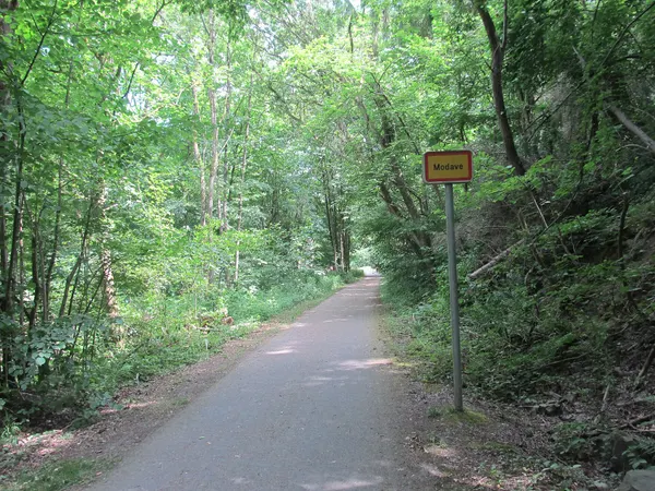 Section of the former 126 Statte – Ciney railway line in Belgium, between Royseux and Modave train stations.