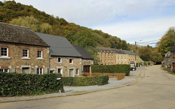 Crupet (municipality of Assesse, province of Namur, Belgium), view of the village: the Rue Basse