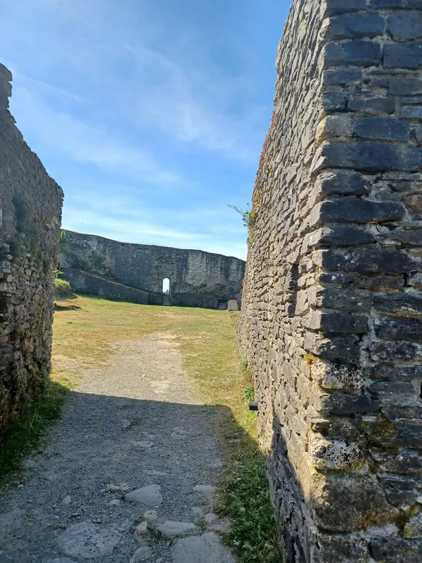 Château d'Herbeumont (Schloss in Belgien)