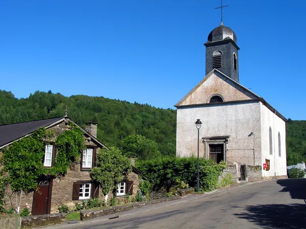 Frahan (Belgium), the church of the "Assomption de Notre-Dame" (1843).
