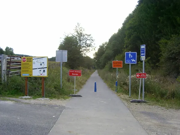 Vennbahnweg, begin of the detour around the Wilwerdange bat tunnel near Lengeler