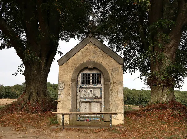 Chapelle Notre-Dame du Bon Secours (dite Chapelle du Fond d’el Côre) à Thon-Bonneville (Andenne) de 1850