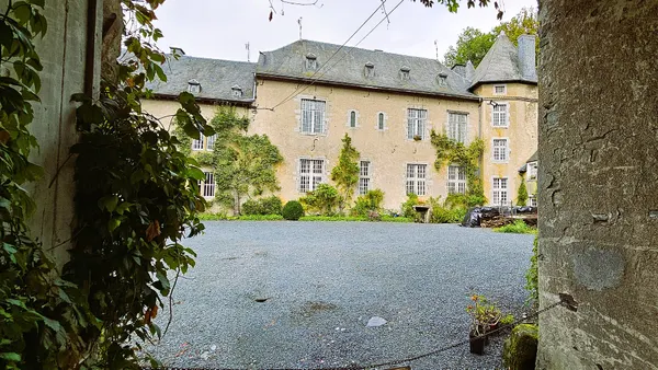 Le château de Biourge ou château de Gerlache, sis à Biourge dans la commune belge de Bertrix.