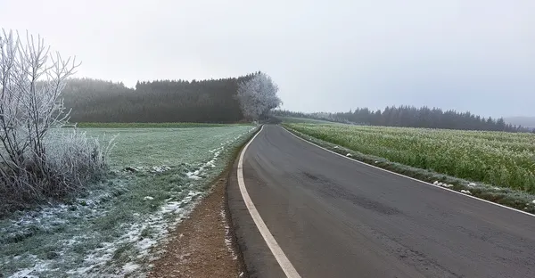 CR363 between Luxembourg and Belgium facing West.