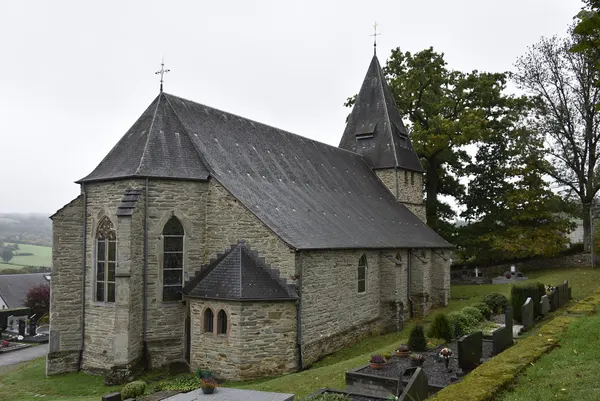 Sint-Albinuskerk (Bellevaux)