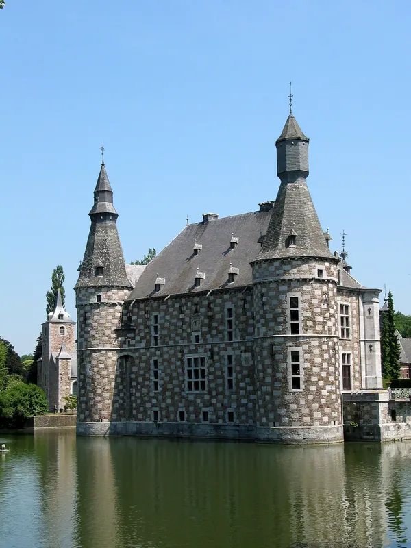 Jehay (Belgium), the castle (XVI-XVIIth centuries).