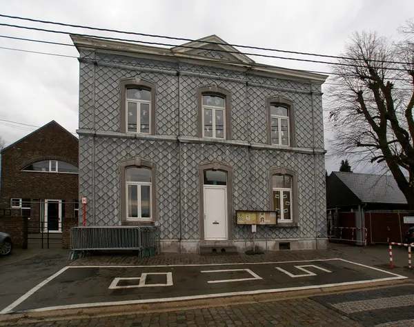 Clermont-sur-Berwinne (Belgium): School