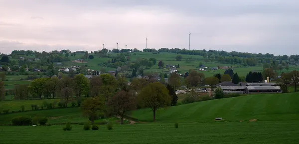 Ondenval during golden hour from the RAVeL L48 (Waimes, Belgium)