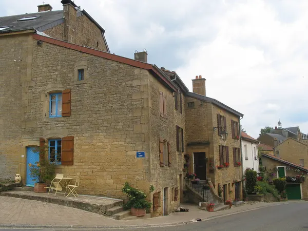 Torgny, rue Cavé.