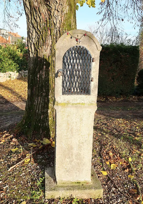 Chapelle Notre-Dame des 7 douleurs à Vezin (Andenne)