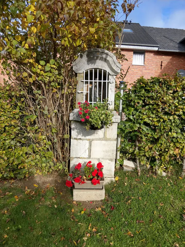Wayside shrine from blue stone corner Hochstraße - Weimser Straße (Eupen Kettenis)