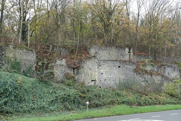 Ancienne infrastructure de la carrière d'Andenne