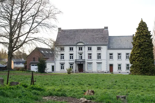 Ferme Mehauden à Avernas-le-Bauduin (Hannut) de 1725