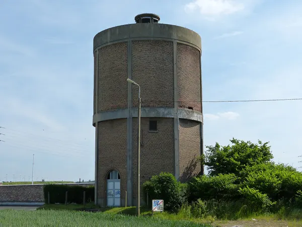 Liers Chaussee Brunehault Watertoren.JPG