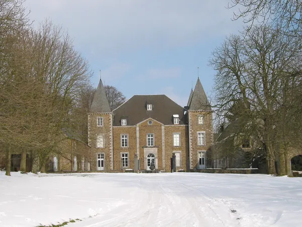 Skeuvre (Natoye), Belgium - the castle (XVIIth century).