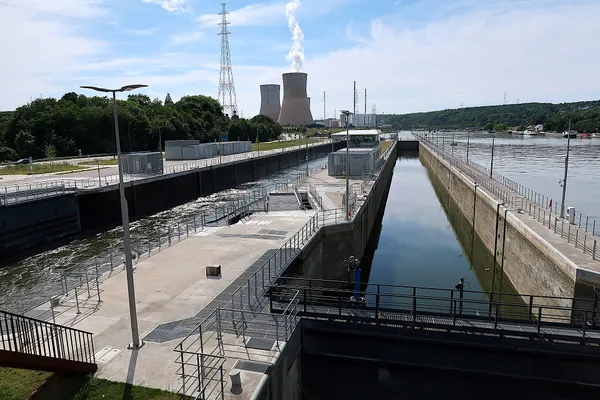De sluis van Ampsin-Neuville (Hoei) in 2025 na de verbouwingswerken