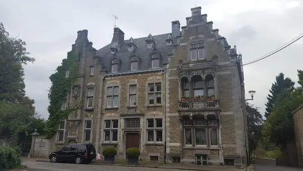 Château Poswick, place Saint-Georges 59, Ancient village of Limbourg, Belgium