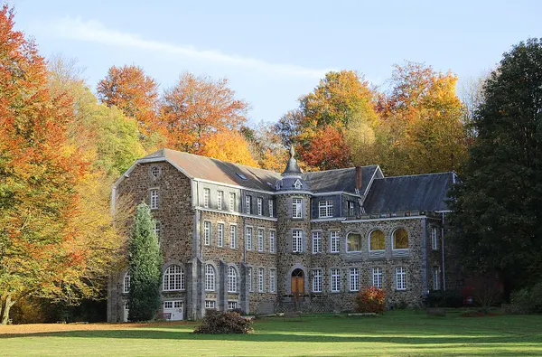 Saint-Hubert (Belgium): St. Michel – Castle of "La Diglette".