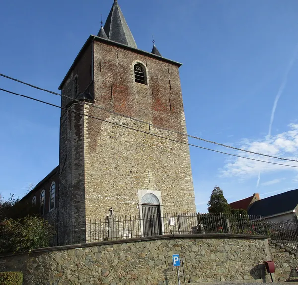 Kerktoren van Avernas-le-Baudouin (Hannut)ː de toren van de kerk, die al vermeld werd in 1083, bestond mogelijk al voor de kerk gebouwd…