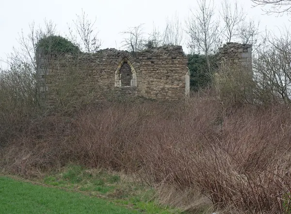 Ruines de l'ancienne chapelle du château de Bouxthay (Herstal)