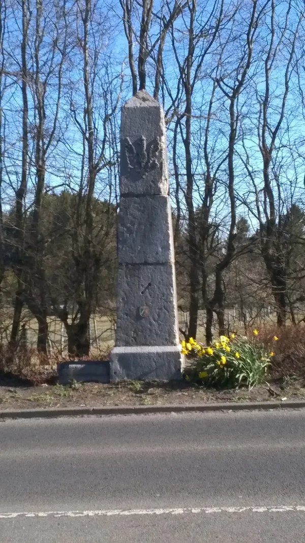 Mijlpaal ten noorden van de Bundesstraße 258.