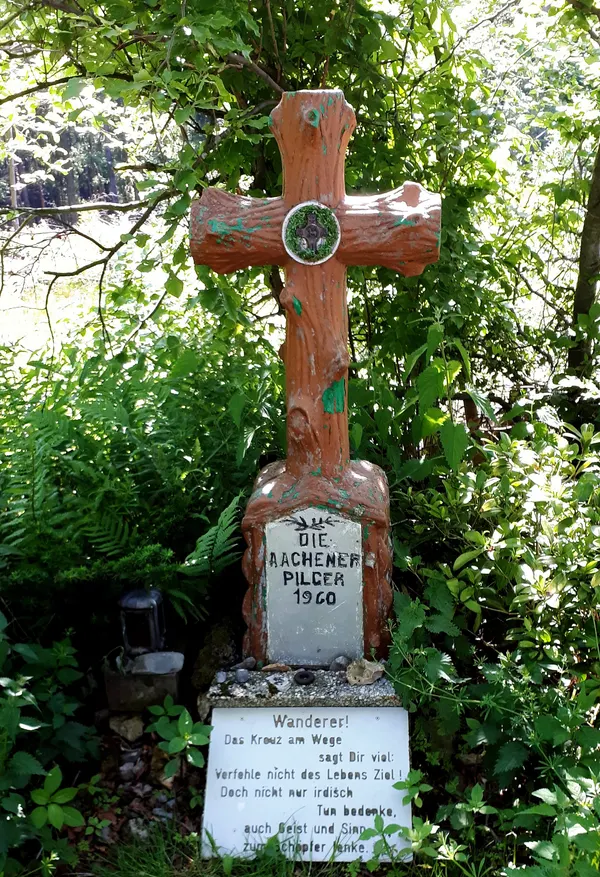 Pilgerkreuz am Moresneter Weg im Preuswald auf belgischer Seite, Jakobs- und Pilgerweg nach Moresnet, gestiftet 1960 von den Aachener…