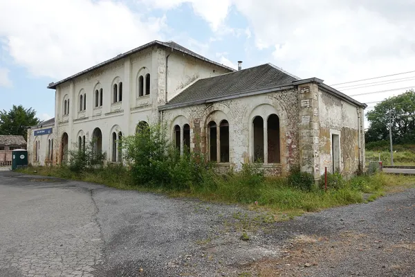 La gare de Habay, vue côté rue.