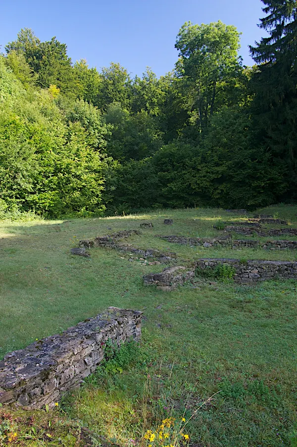 Roman waypost, Chameleux