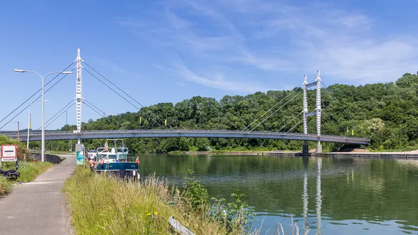 Bridge (N909) over the Meuse near Heer-Agimont
