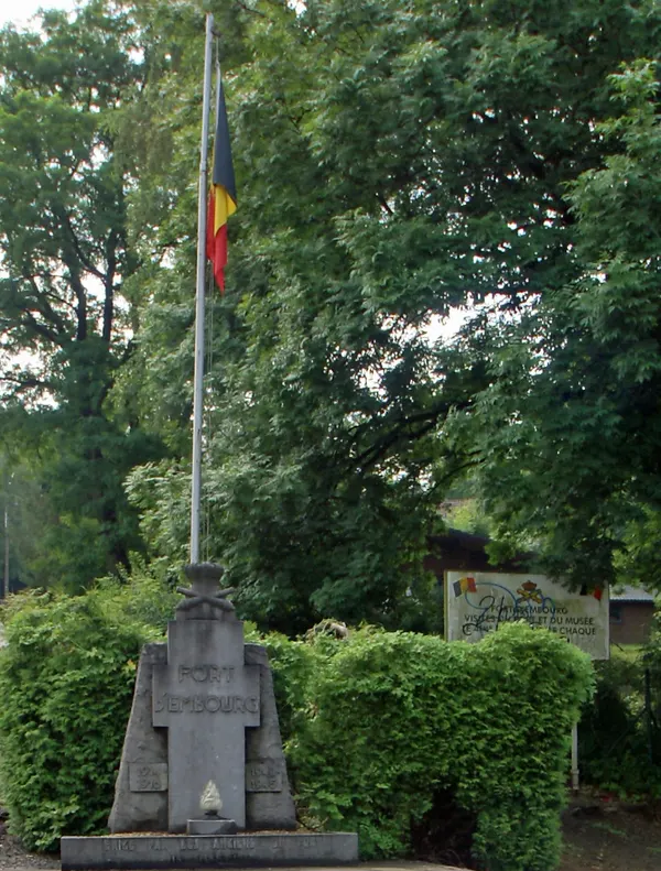 Embourg (Belgium): The fort – Memorial