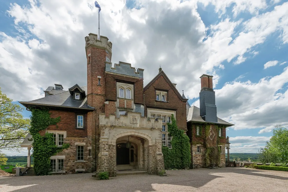 Le Chateau de Balmoral - 22 pers in Spa