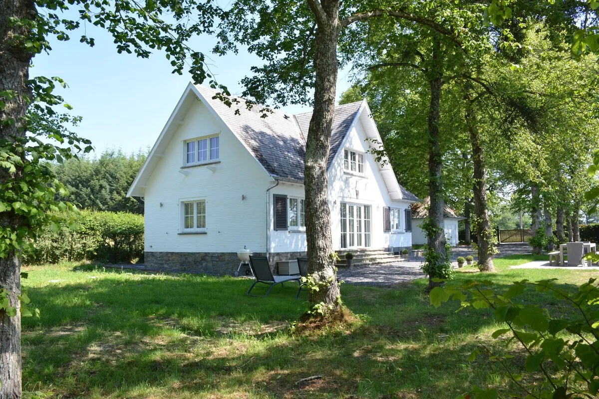 La Drève du Château in Serinchamps