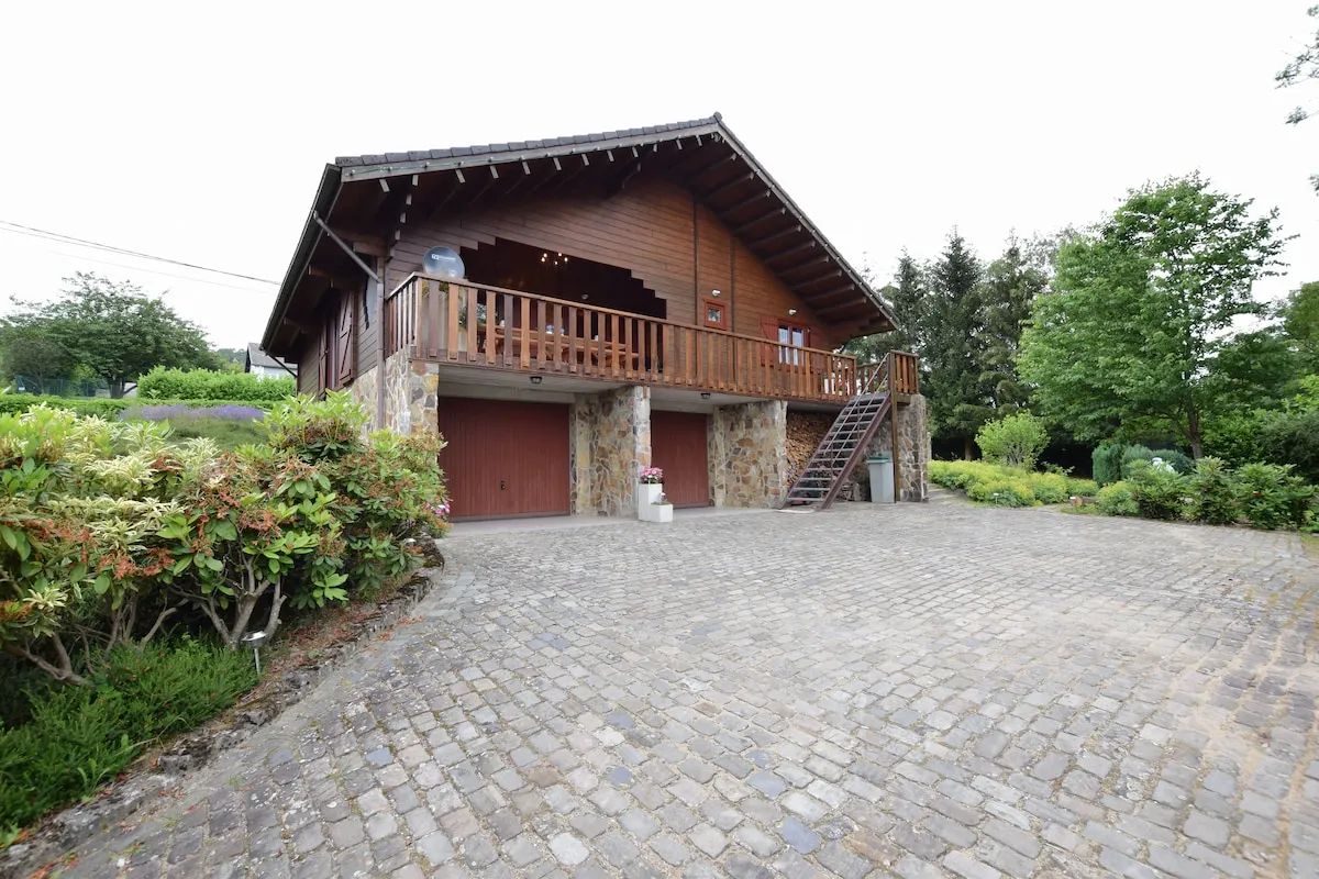 Happy Wood Chalet in Durbuy