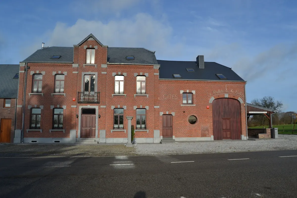Le Renard et la Belette in Cul-des-Sarts