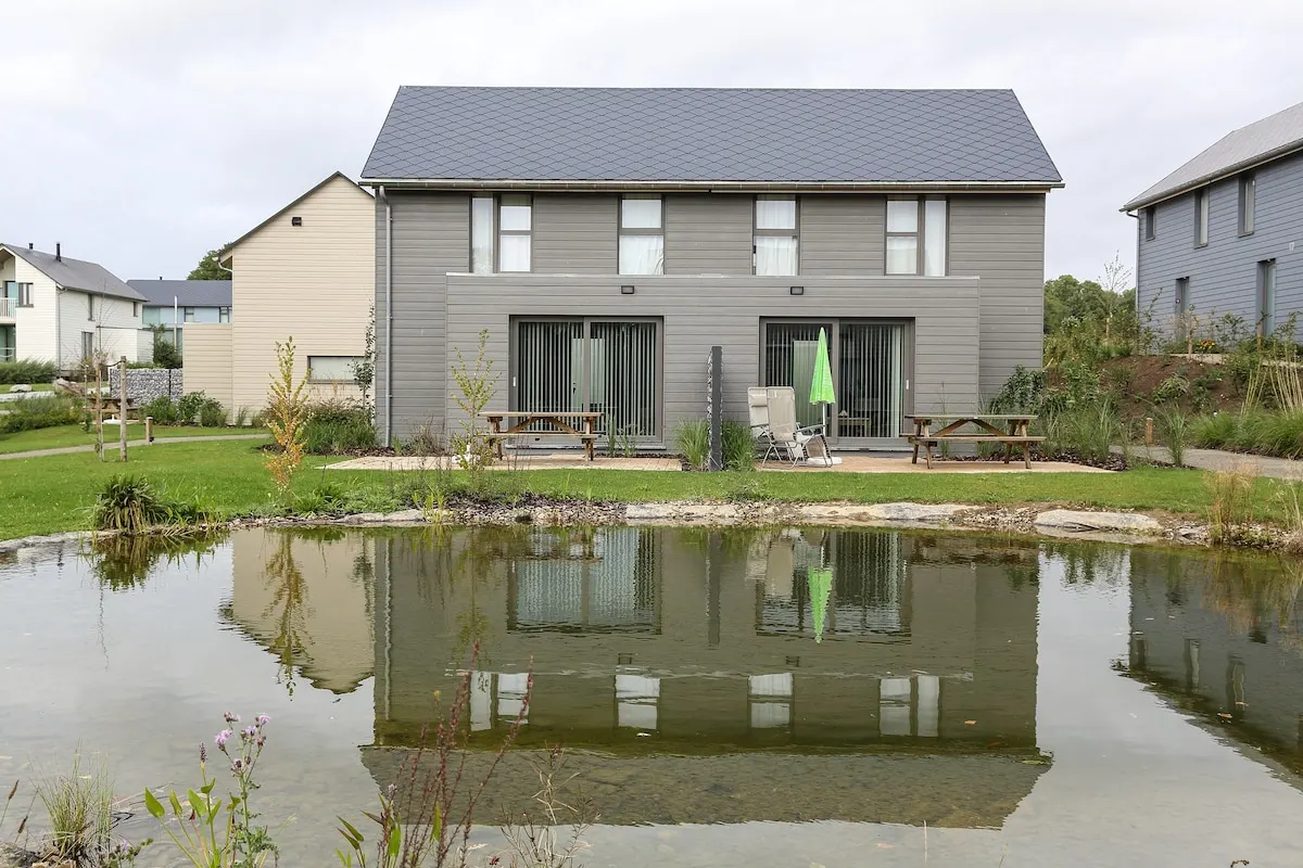 4 people - 2 bedrooms 70m² in Boussu-lez-Walcourt