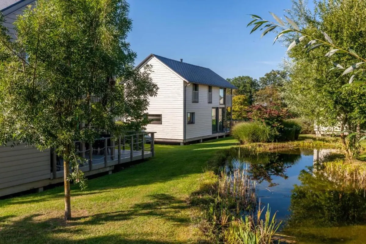 8 persons - 3 rooms 115m² With sauna in Boussu-lez-Walcourt