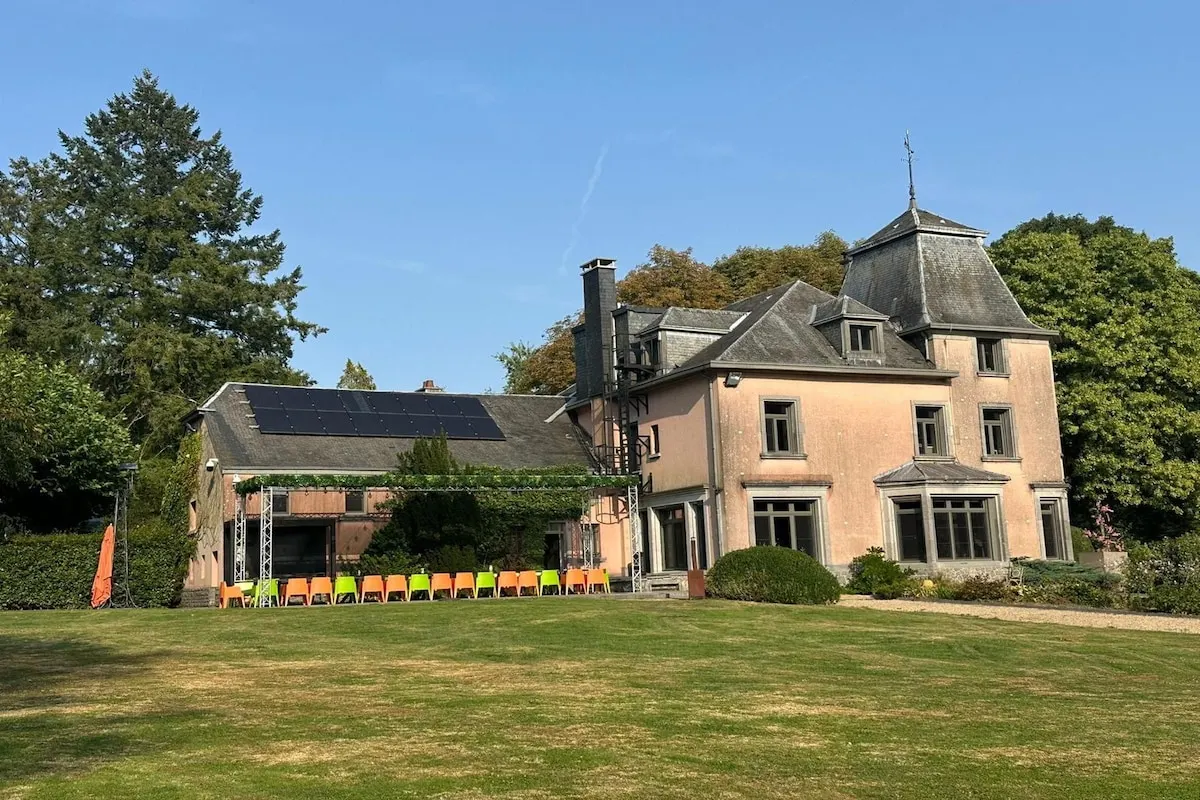 La Maison des Fleurs in Jamoigne