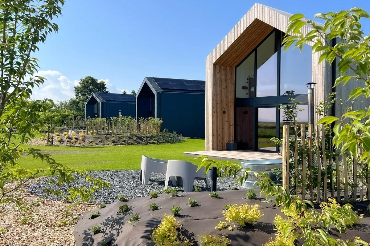 Natural Escape in Petite Enneille