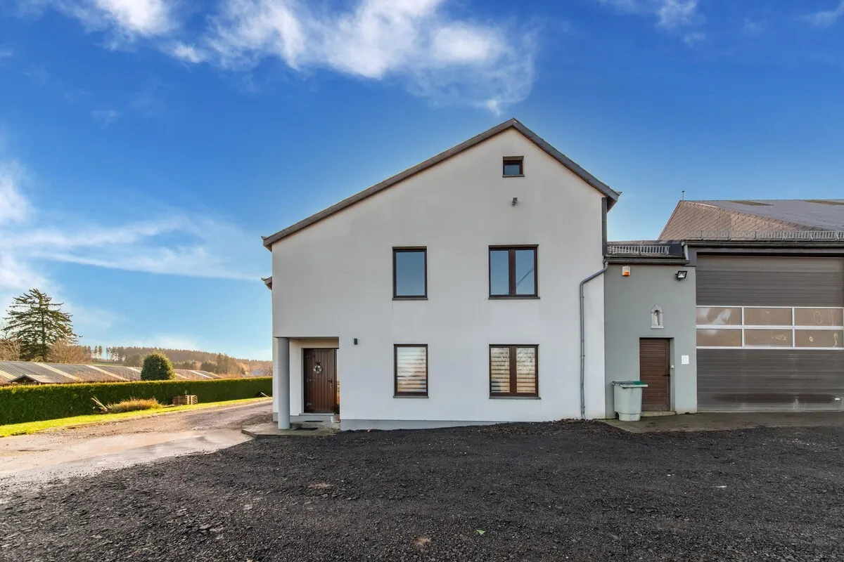 Votre maison d'ardenne in Léglise