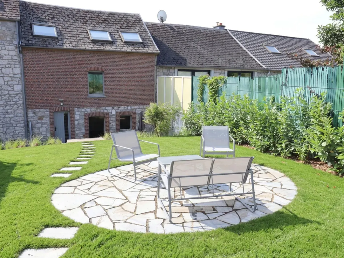 Holy Gîte 6 in Palenge