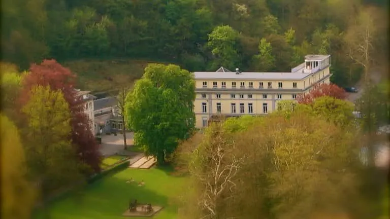 Castel de Pont-à-Lesse in Dinant