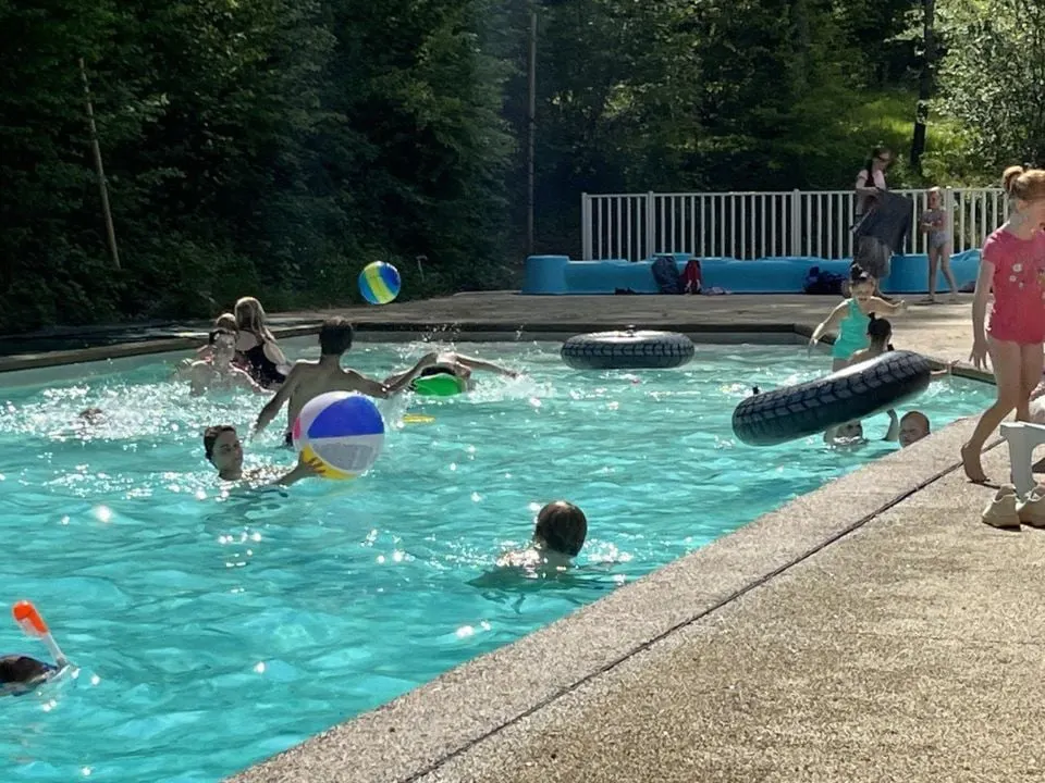 Camping De Chênefleur in Tintigny